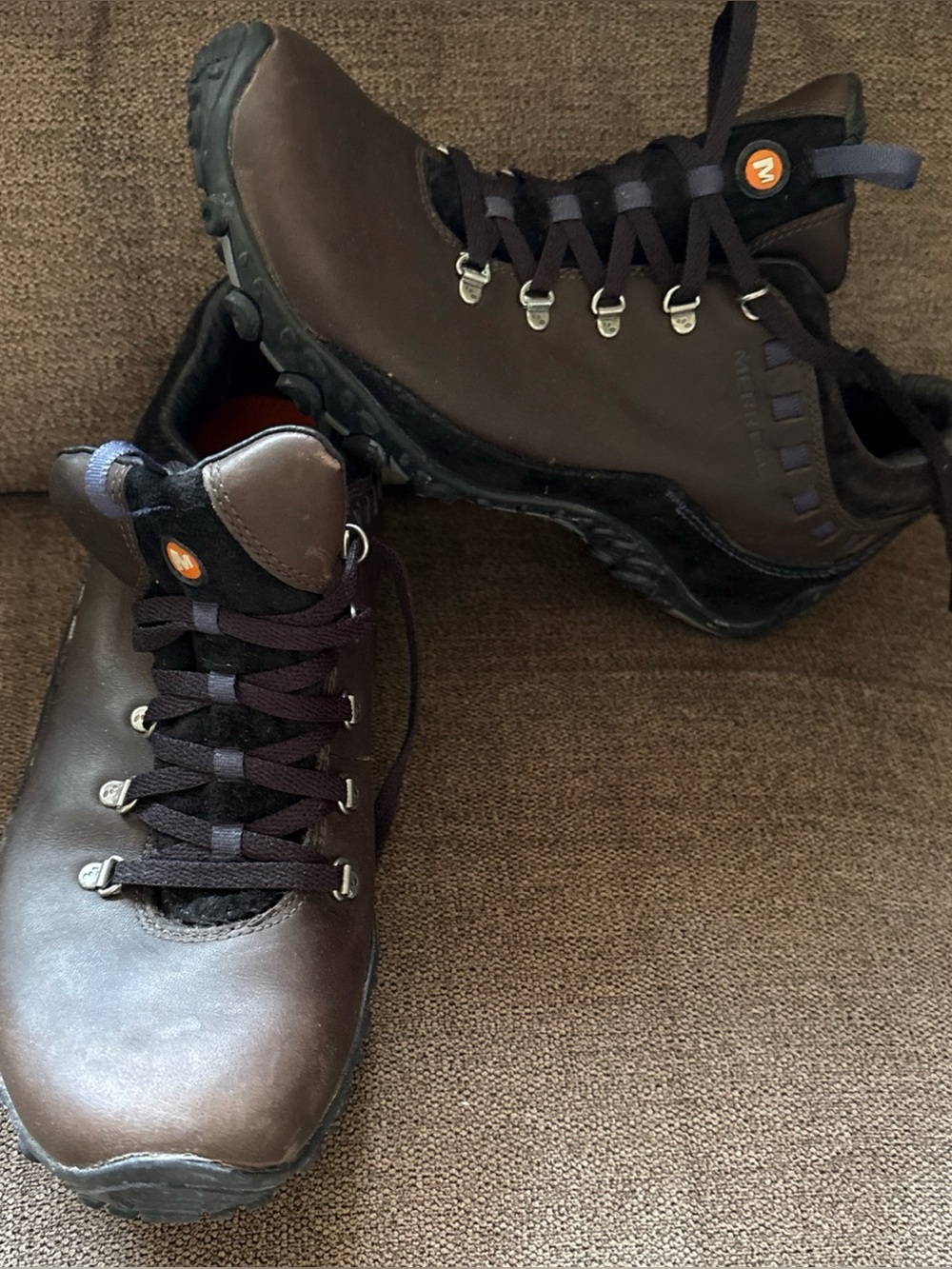 Merrell Chameleon Arc Traveler Deep Brown Leather Hiking Shoes Womans 9
